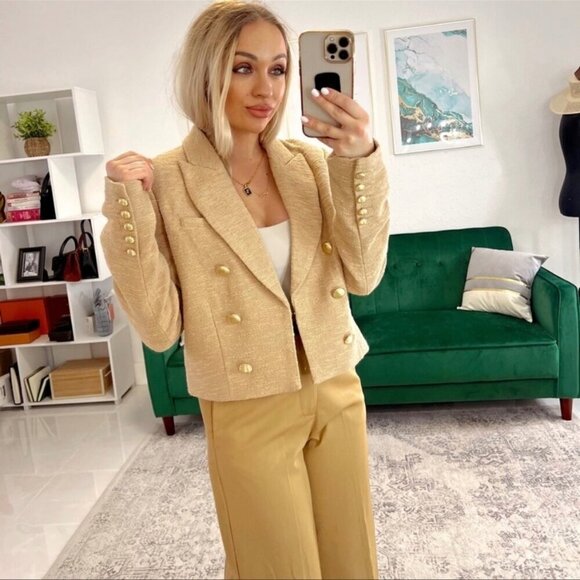 House of Harlow Tweed Cropped Tan Blazer Jacket Size S Gold Buttons neutral